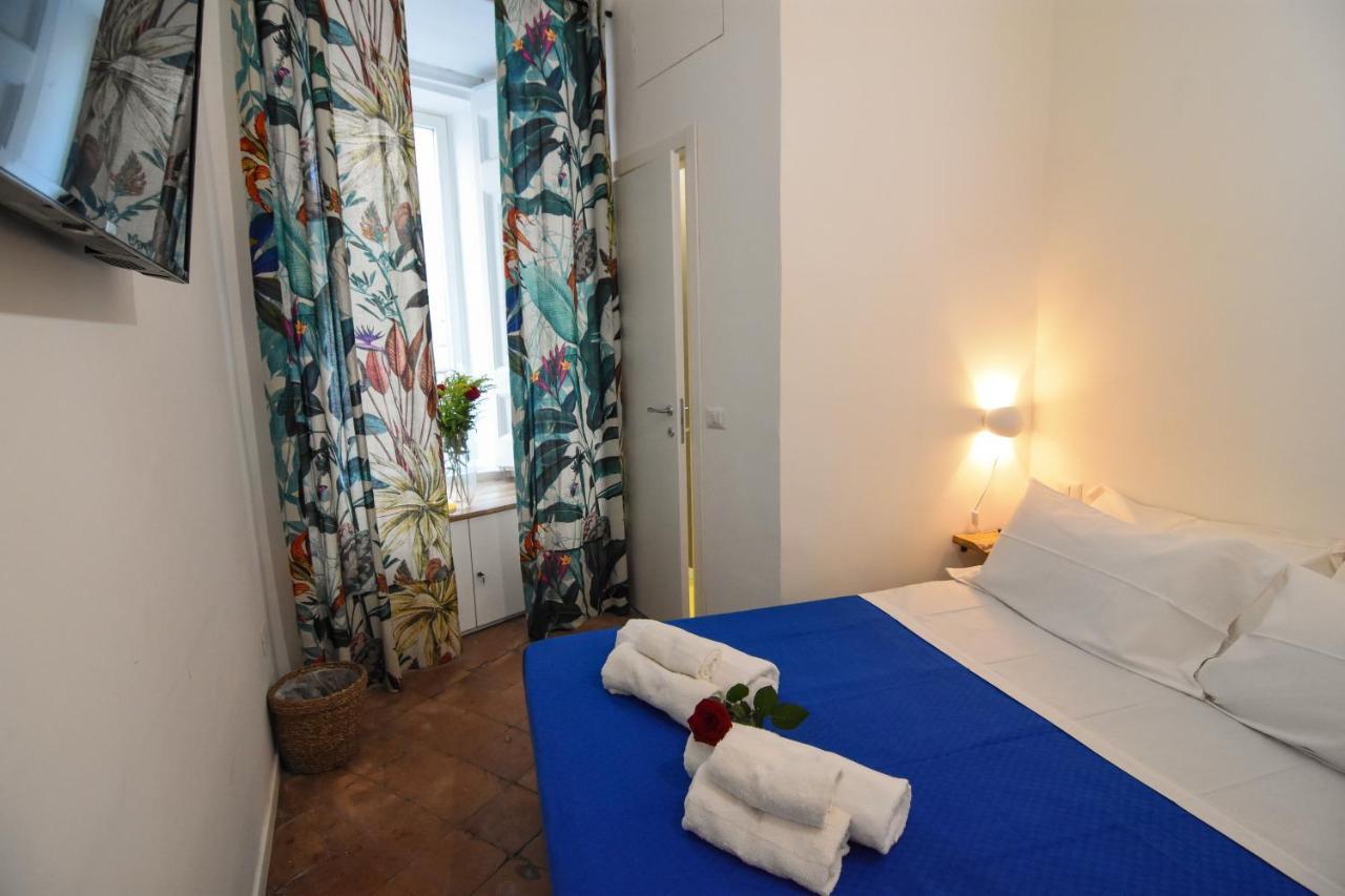 La Dimora Di Artemide B&B เนเปิลส์ ภายนอก รูปภาพ