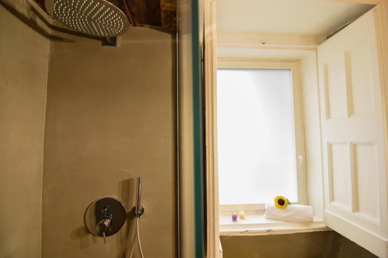 La Dimora Di Artemide B&B เนเปิลส์ ภายนอก รูปภาพ