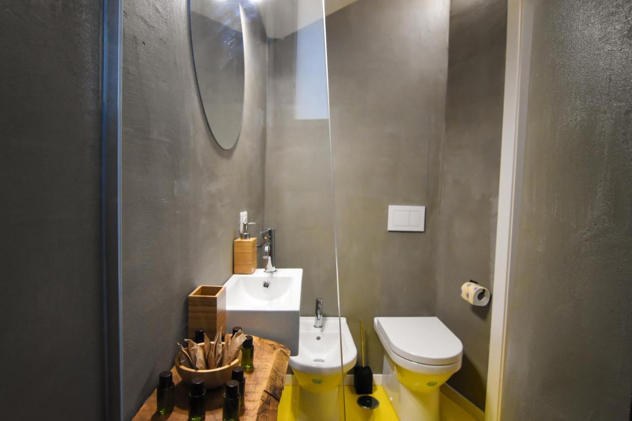 La Dimora Di Artemide B&B เนเปิลส์ ภายนอก รูปภาพ