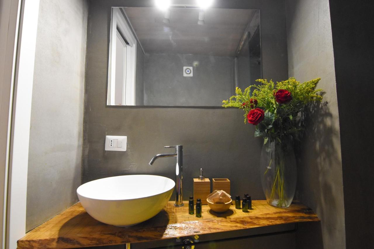 La Dimora Di Artemide B&B เนเปิลส์ ภายนอก รูปภาพ