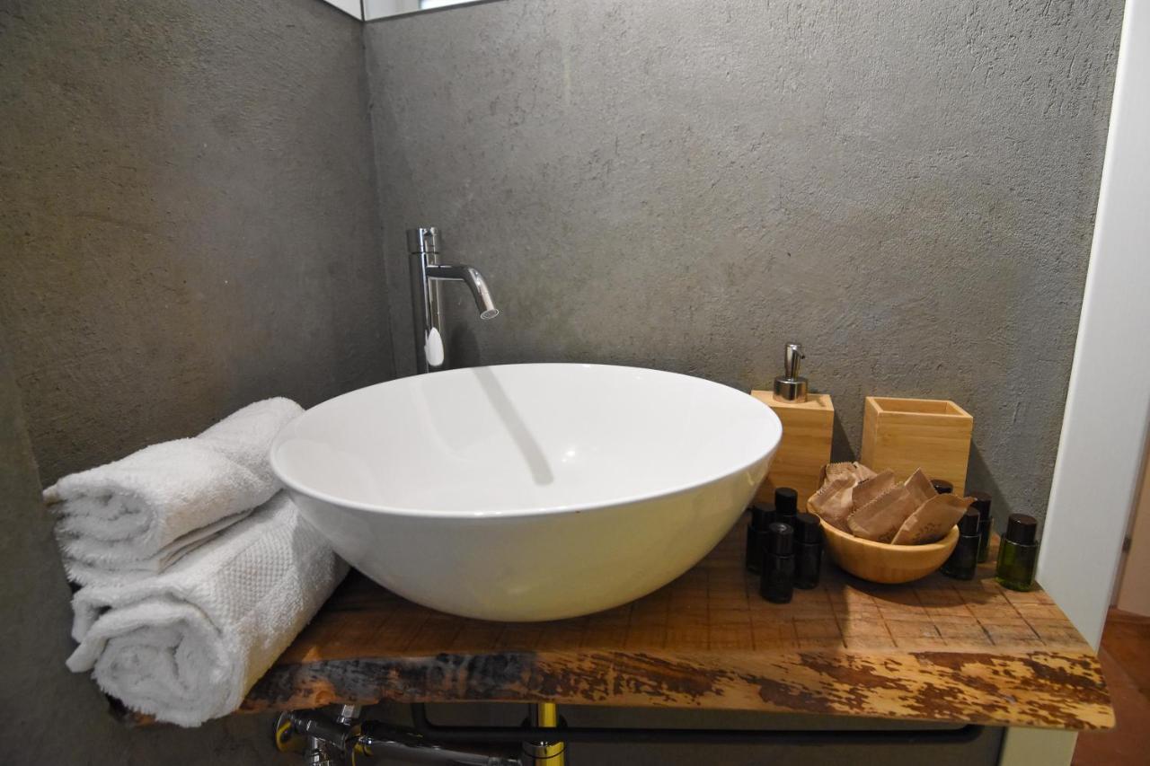 La Dimora Di Artemide B&B เนเปิลส์ ภายนอก รูปภาพ