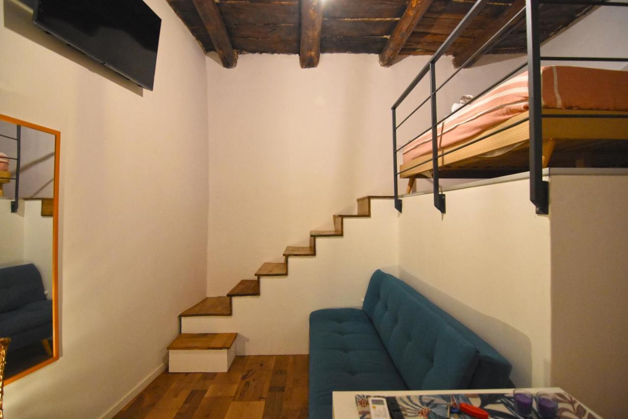 La Dimora Di Artemide B&B เนเปิลส์ ภายนอก รูปภาพ