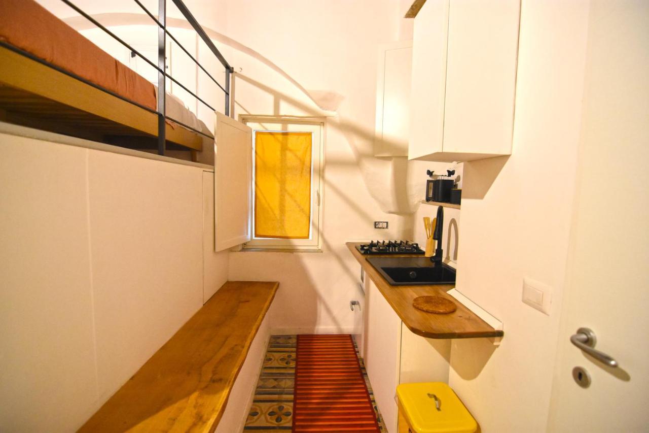 La Dimora Di Artemide B&B เนเปิลส์ ภายนอก รูปภาพ